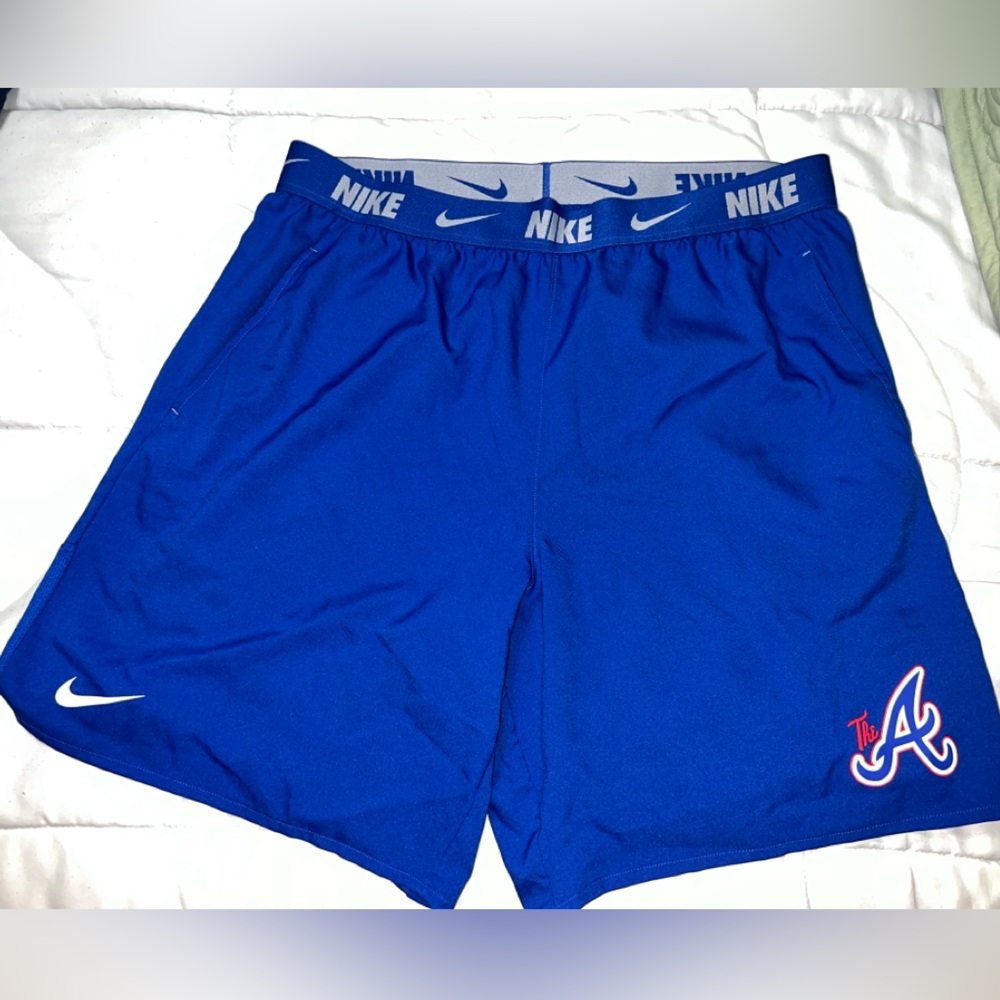 Nike Braves Dri-Fit Shorts. Men’s XXL. Brand New.